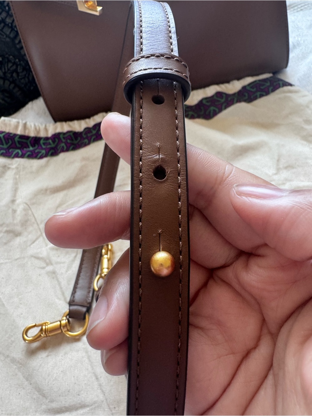 Tory Burch Small Lee Radzwill Bag in Smooth Leather - Picture 11 of 11